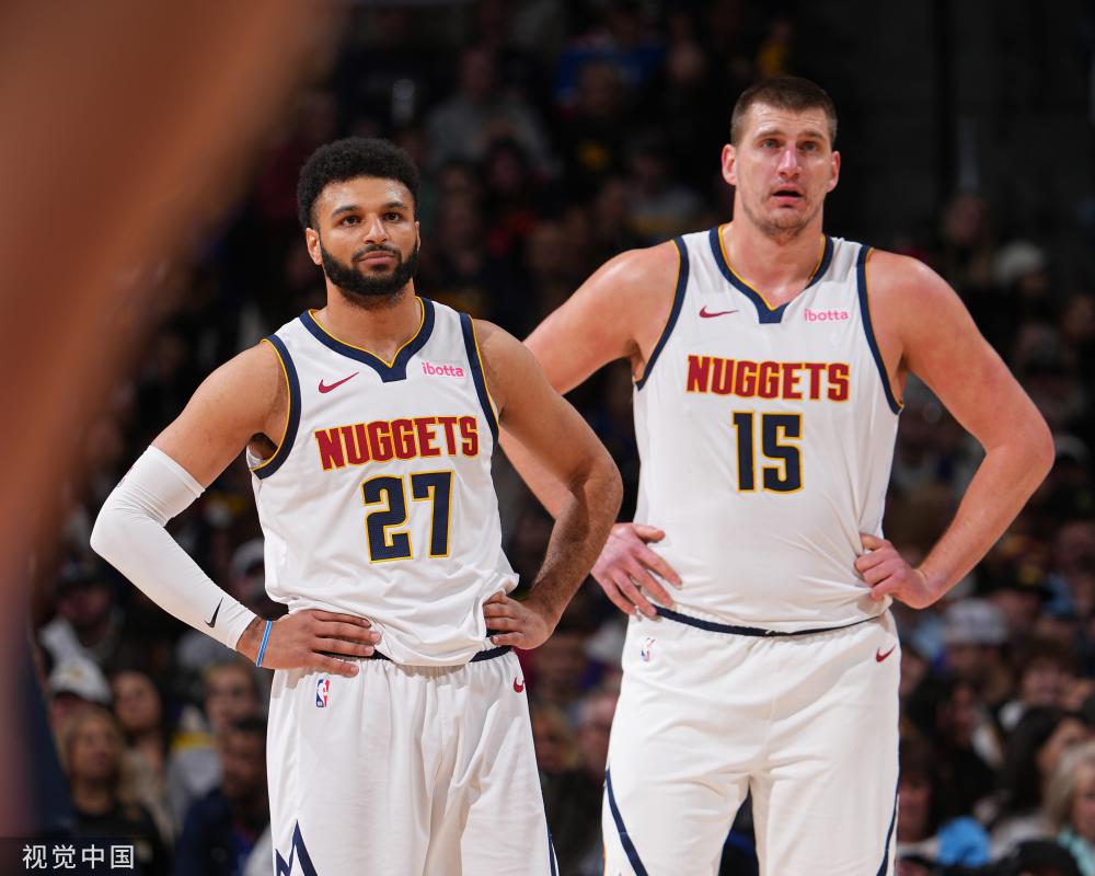 上万粉丝共 上万粉丝共